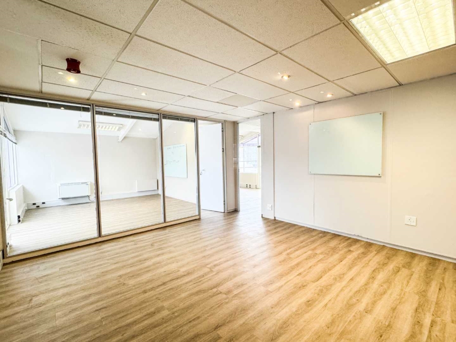 To Let Commercial Property for Rent in Mouille Point Western Cape